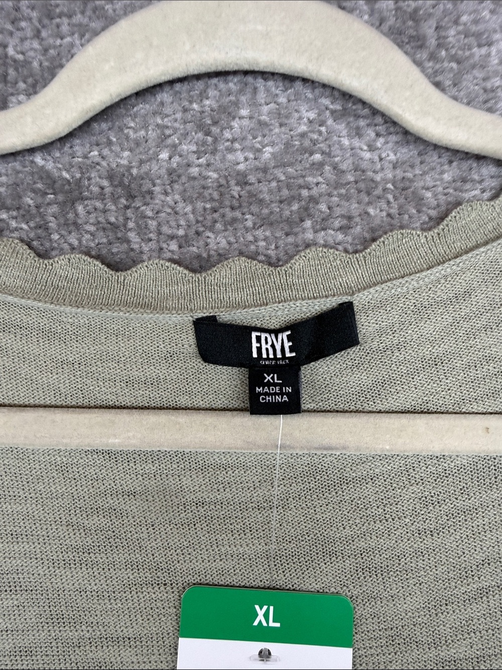 NWT FRYE Long Sleeve Button Up Sweater Cardigan Seagrass Green Womens XL - Picture 3 of 9